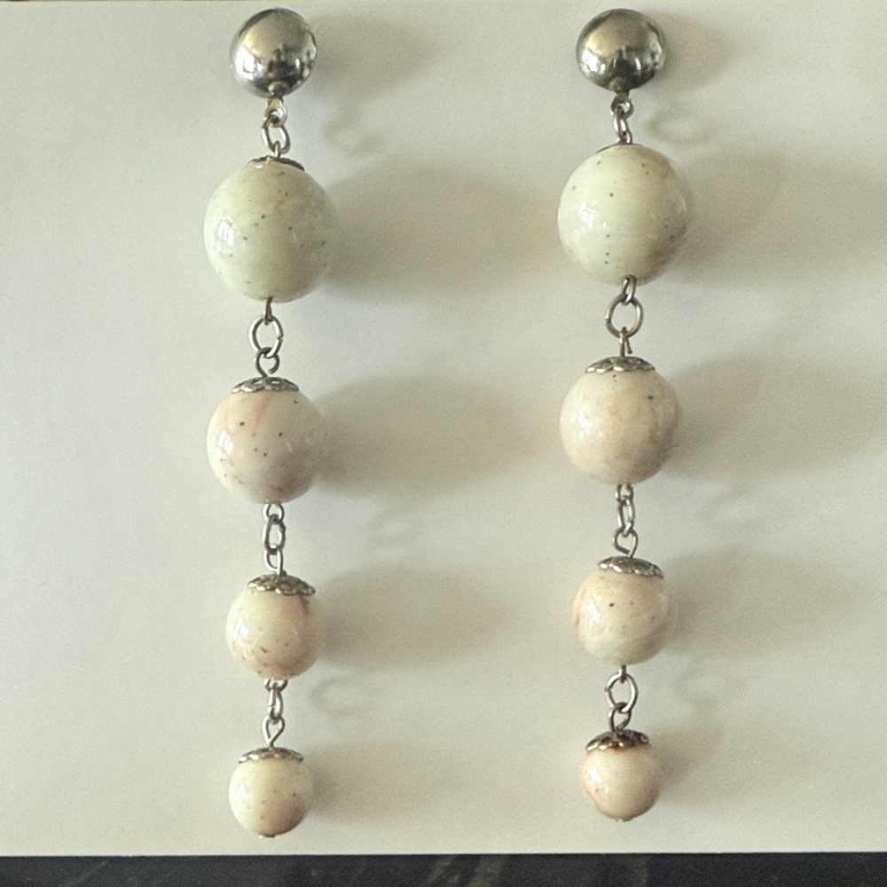 Vintage 80s Cream and Silver Dangle Bauble Earrings